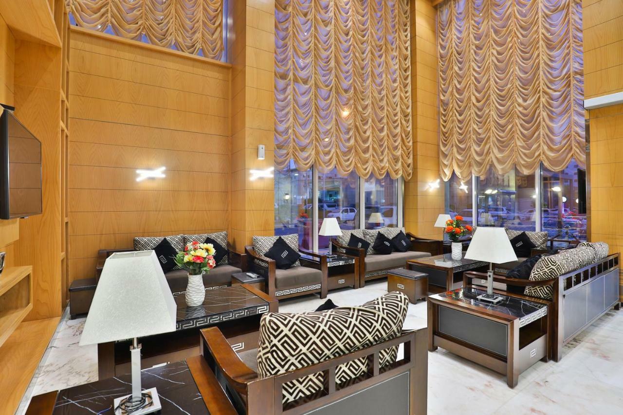 قصر اليمامة للاجنحة الفندقية-العليا Riyadh Exteriör bild